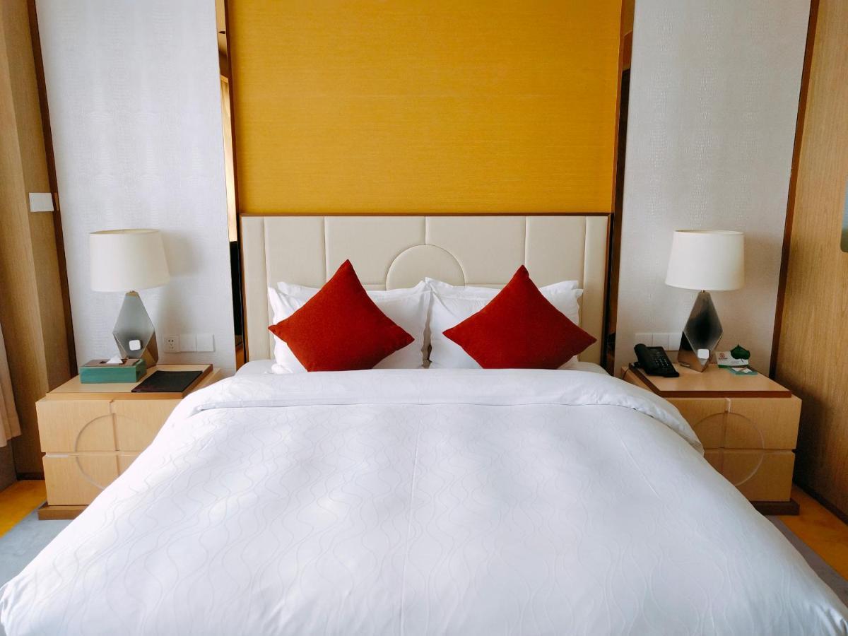 Howard Johnson Riverview Hotel Guangzhou Eksteriør billede