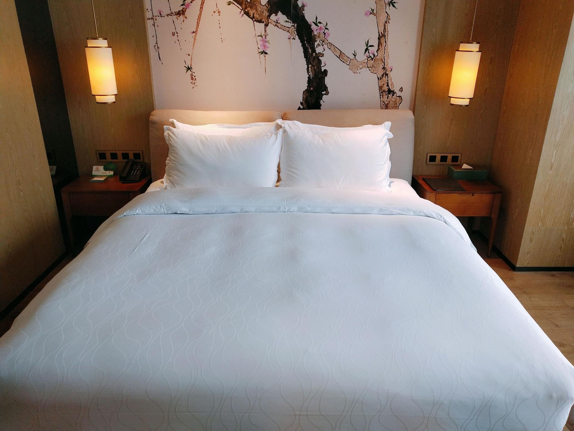 Howard Johnson Riverview Hotel Guangzhou Eksteriør billede