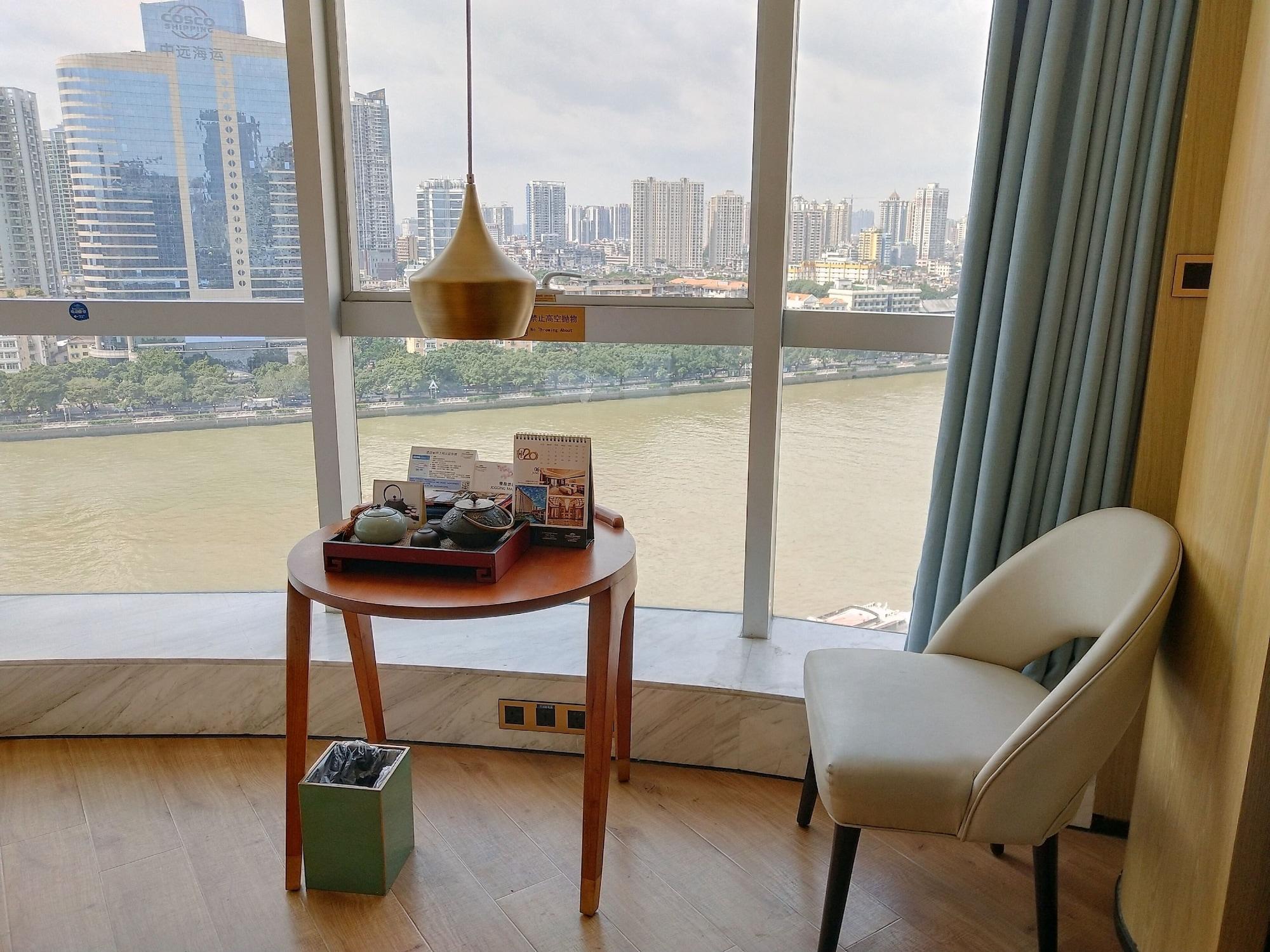 Howard Johnson Riverview Hotel Guangzhou Eksteriør billede