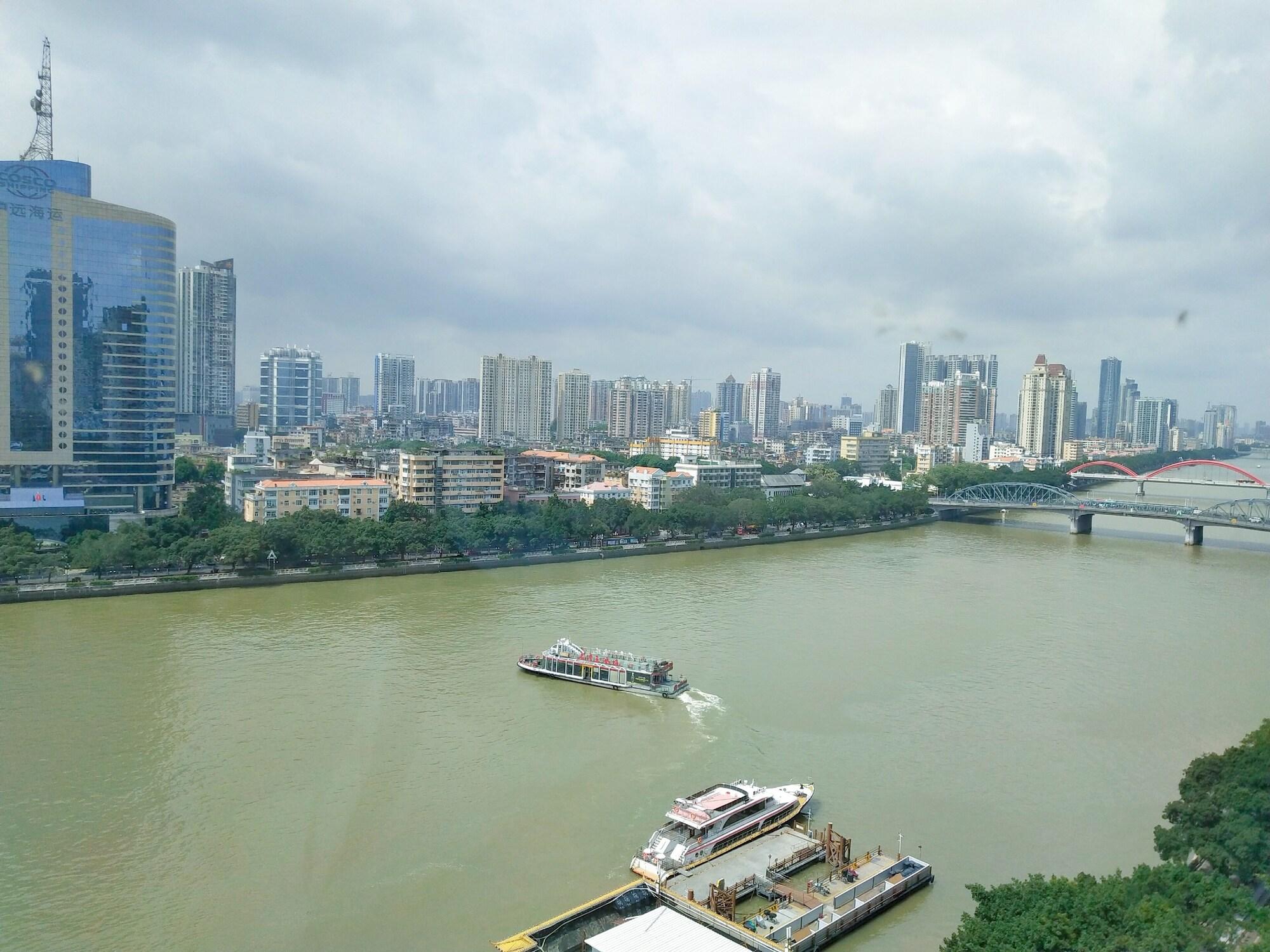 Howard Johnson Riverview Hotel Guangzhou Eksteriør billede