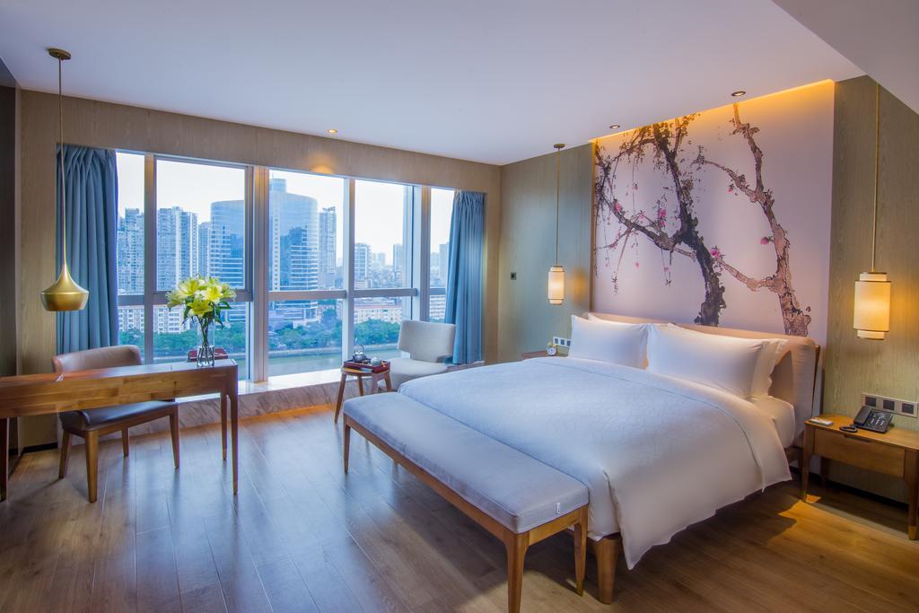 Howard Johnson Riverview Hotel Guangzhou Eksteriør billede